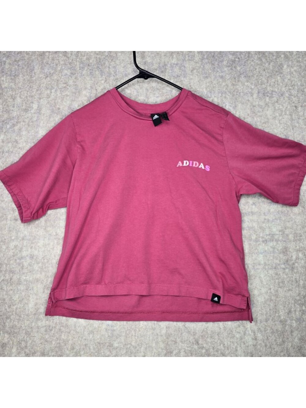 Adidas Womens Cropped T-Shirt Pink Size Medium Cotton Relaxed Boxy Fit Logo Desi